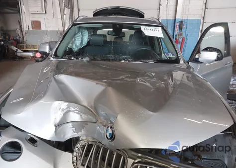 2017 BMW X3 Sdrive28I z USA, uszkodzony, nr VIN 5UXWZ7C33H0X41106